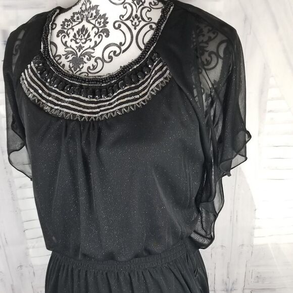 A. Byer Dresses & Skirts - Wedding A byer sz M beaded black ruffle dress